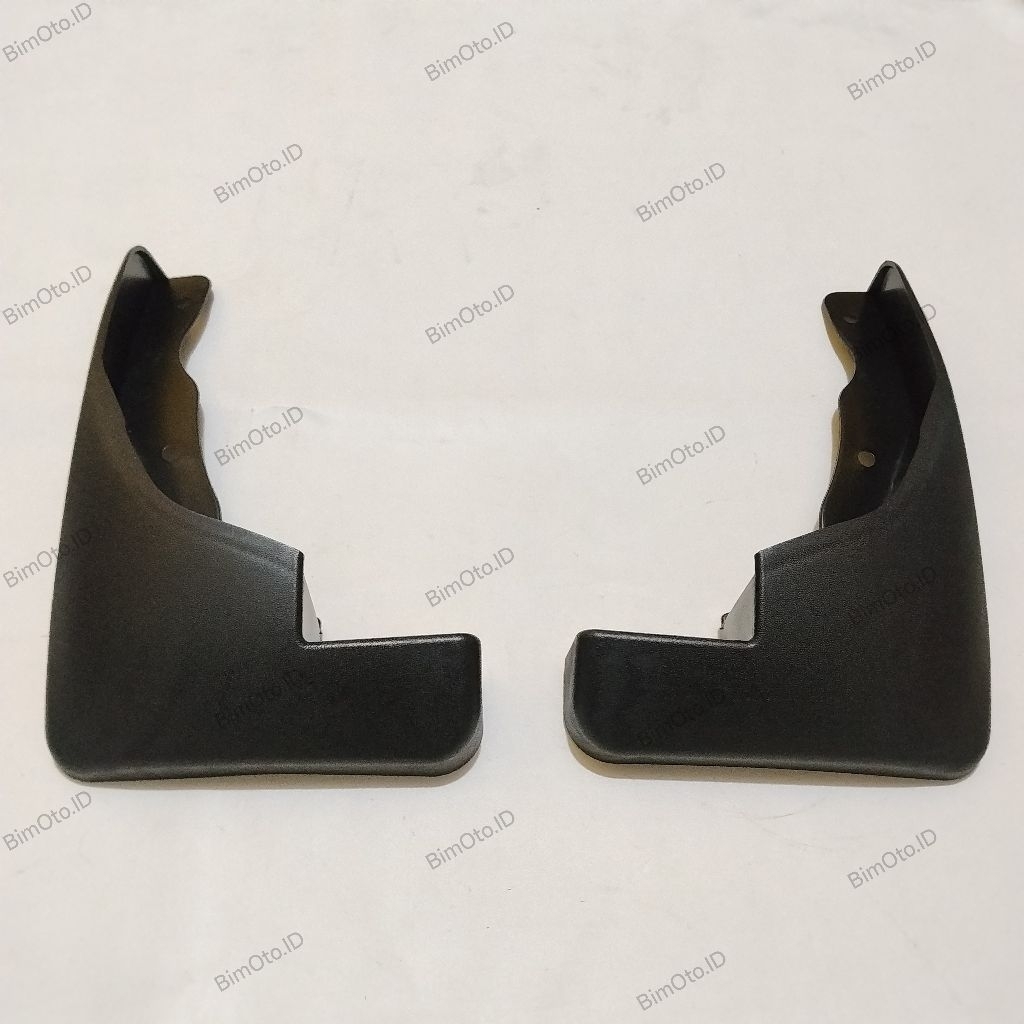 Mud Guard Pelindung Karpet Lumpur Bagian Depan Sigra / Calya