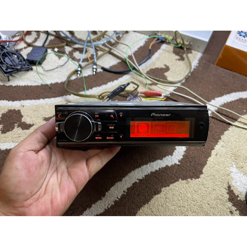 Head Unit High End Pioneer DEH 80prs built in processor