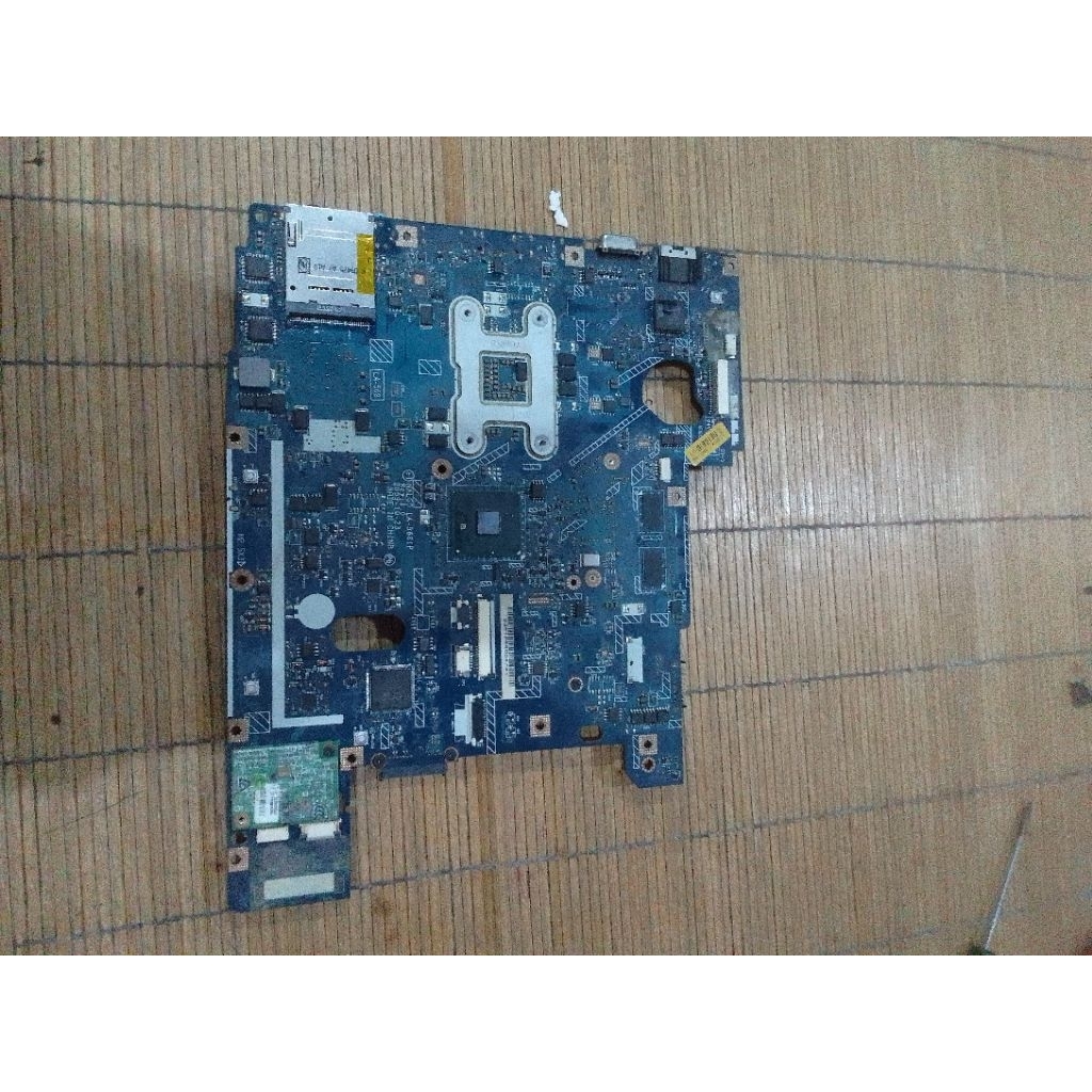Motherboard Acer 4740G 4736 Part Nodisp