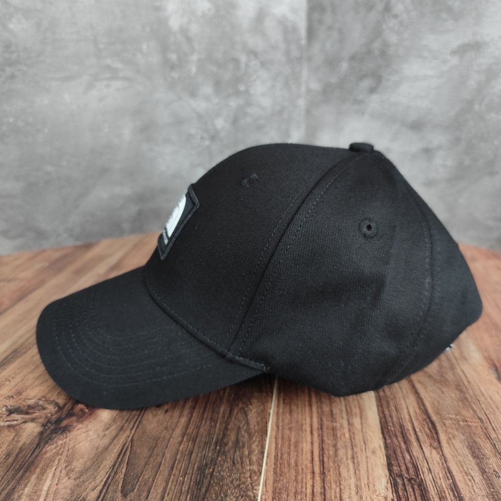 Topi Baseball T  N  F  hitam Logo