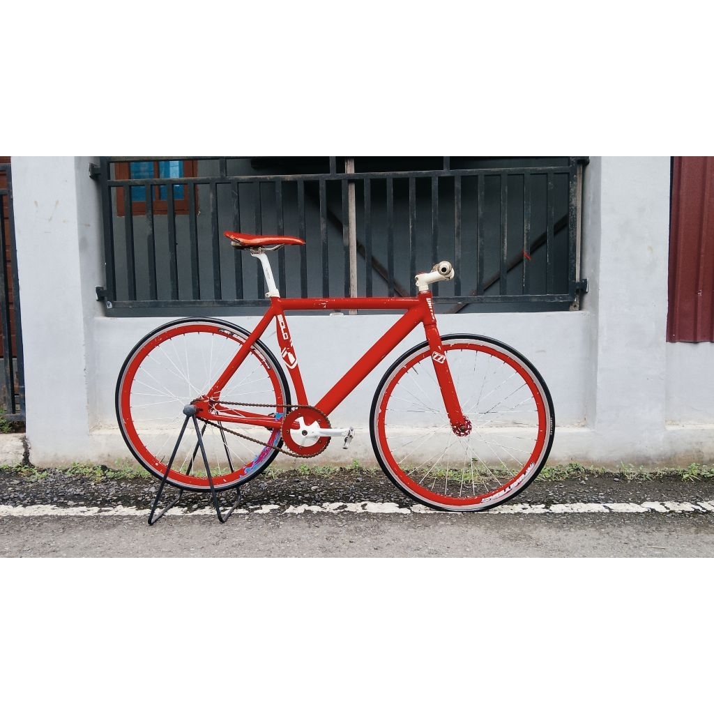 fullbike united soloist 77