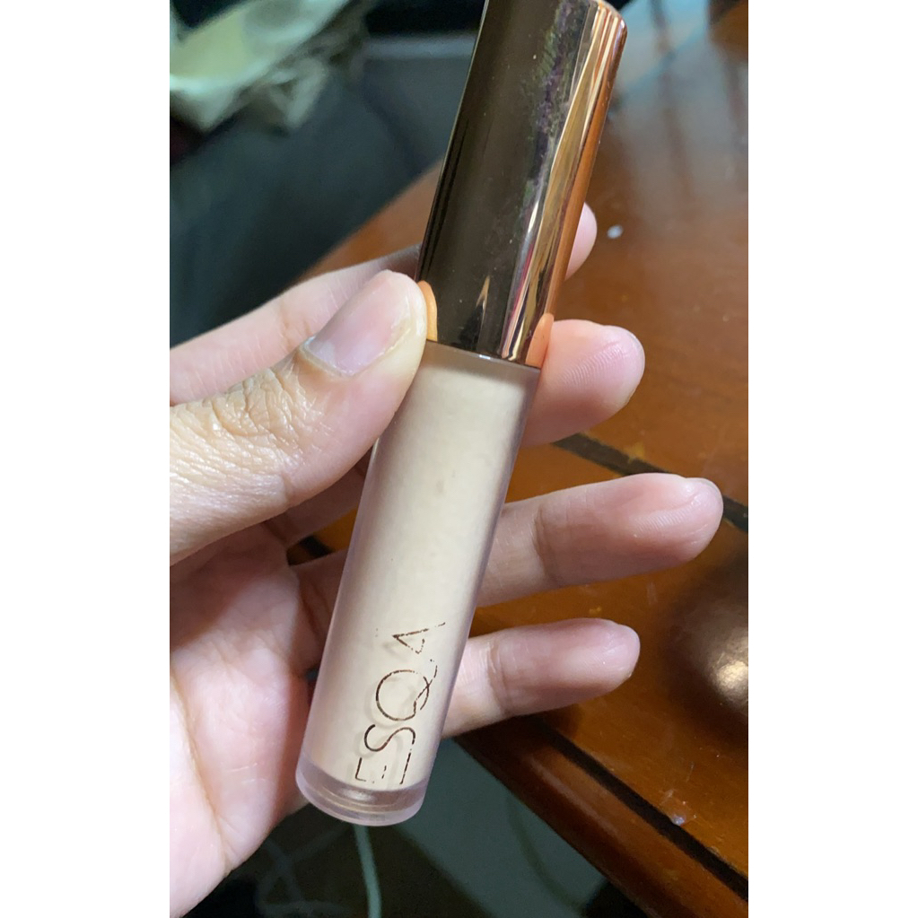 esqa concealer