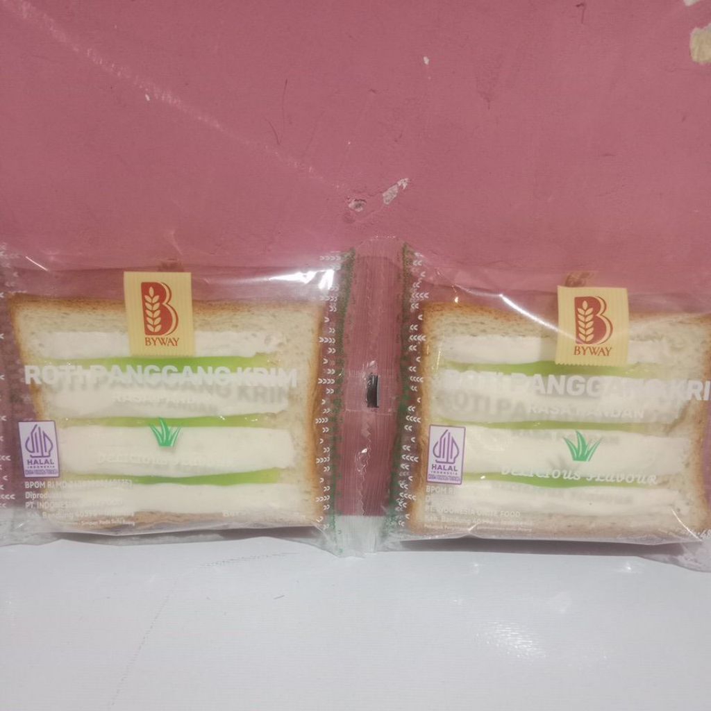 roti panggang cream Byway rasa pandan