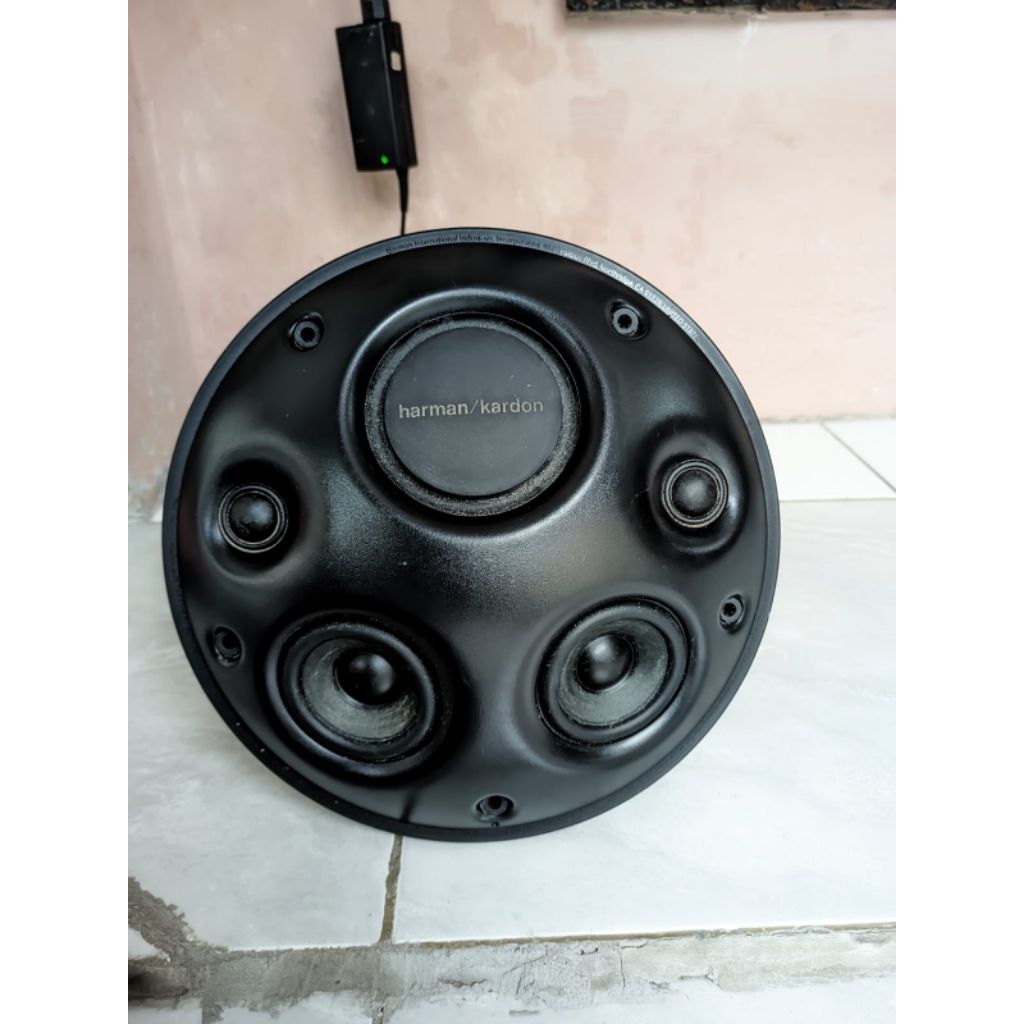harman kardon onyx 4