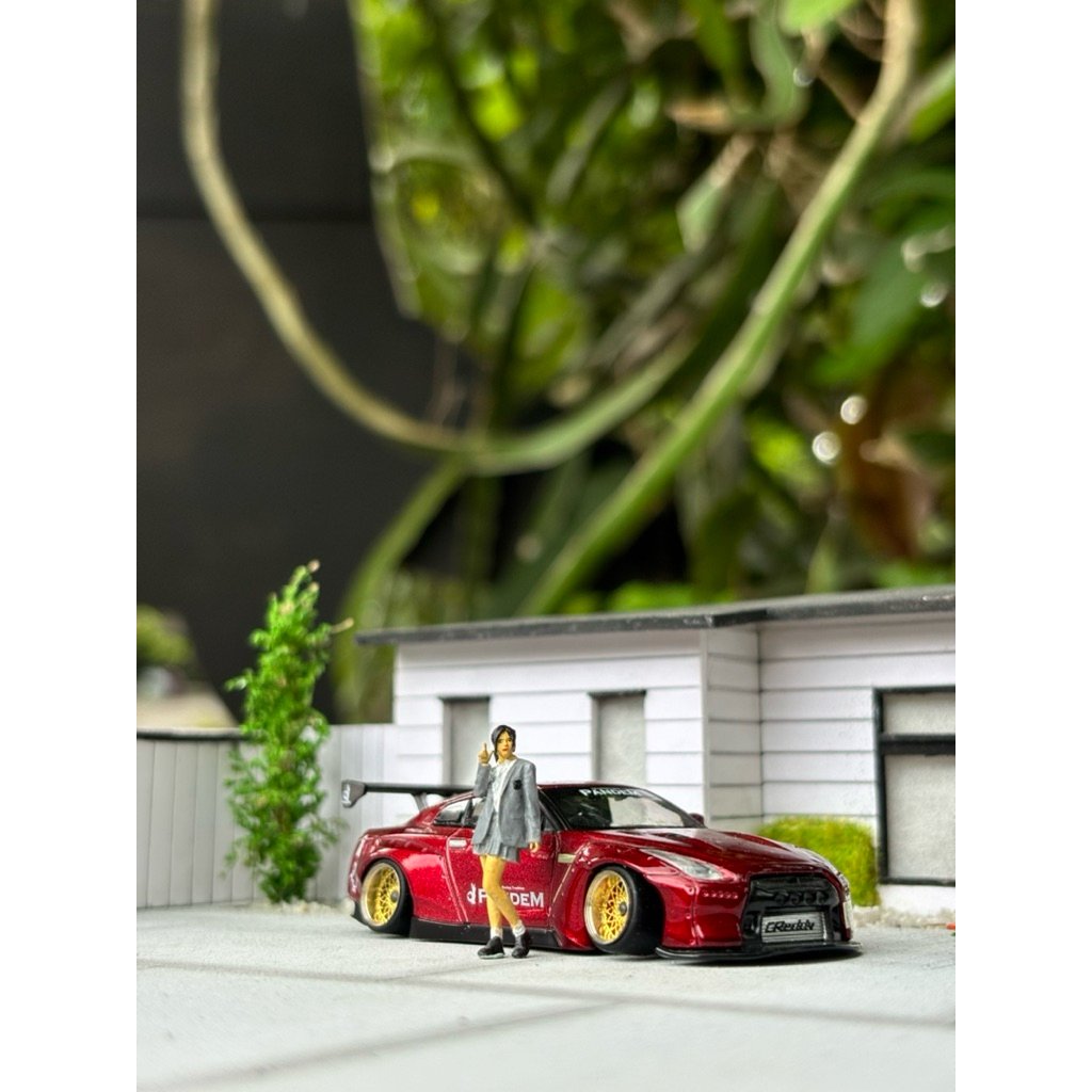 mini gt pandem nissan gtr lava red