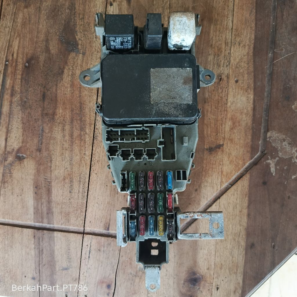 fuse box dalam honda accord cielo maestro sm4