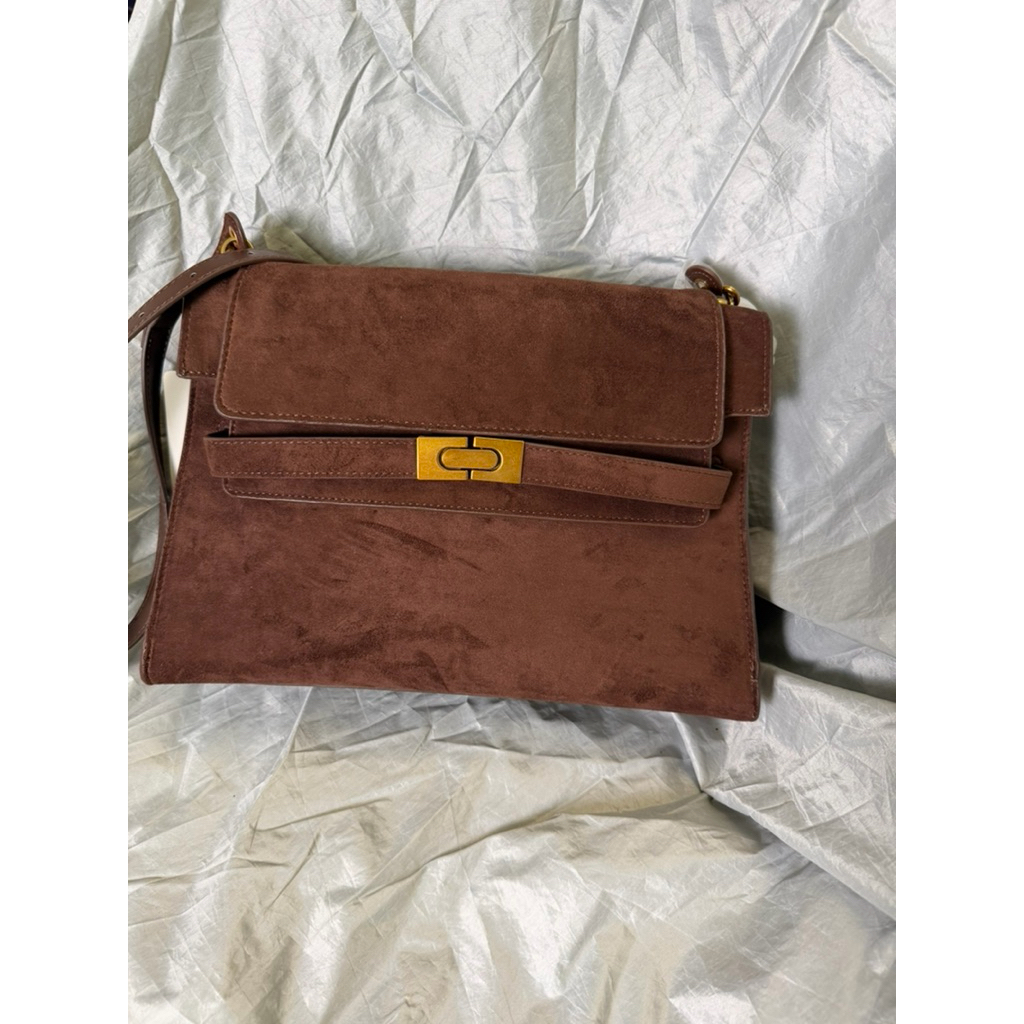 DUPE TB LEE RADZIWILL