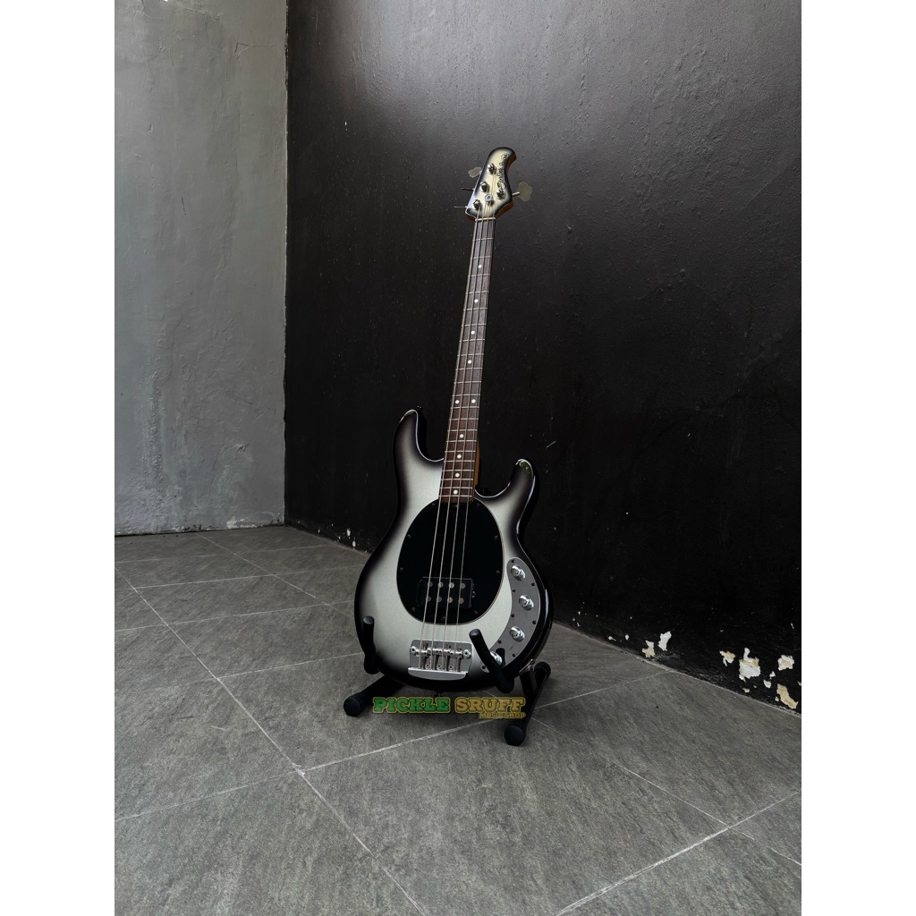 STERLING BY MUSICMAN RAY34 SILVERBURST | BASS STERLING RAY 34 | BASS GITAR STERLING RAY34