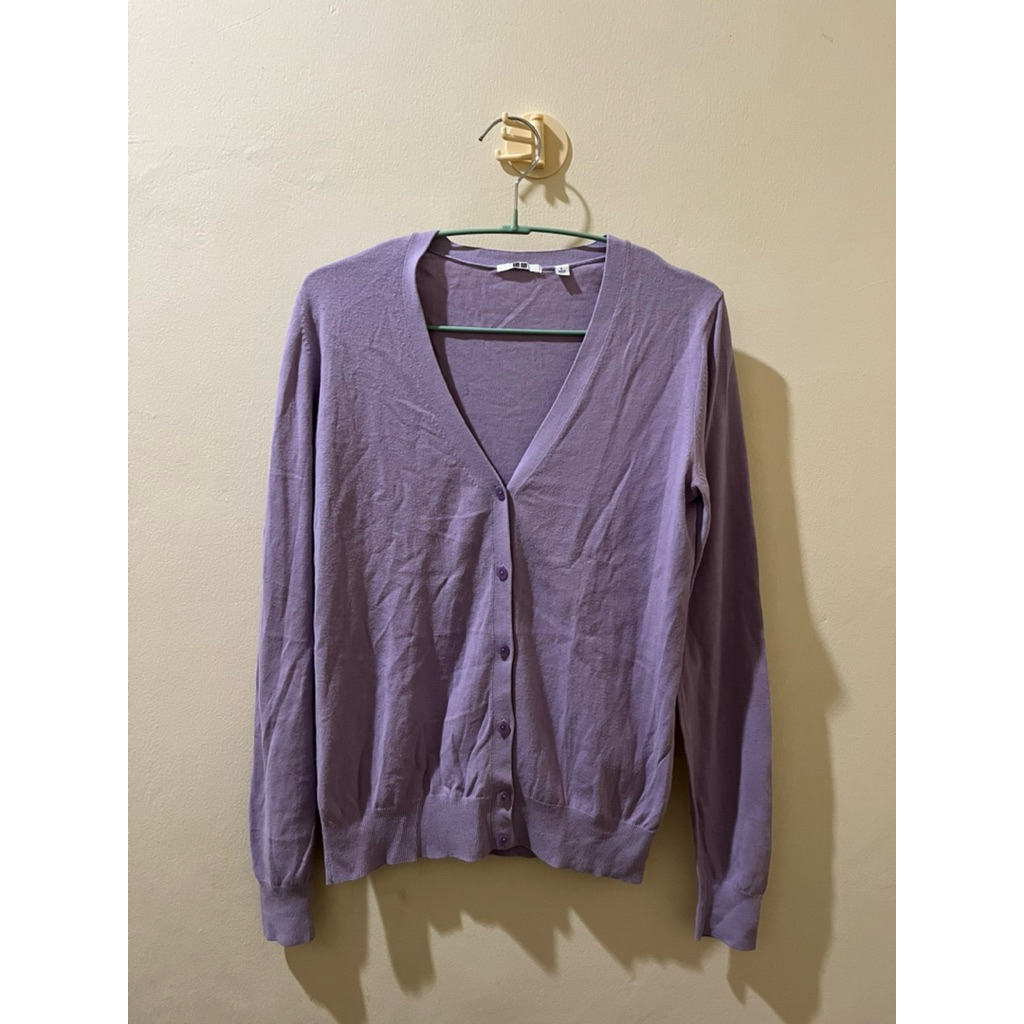 uniqlo cardigan lilac