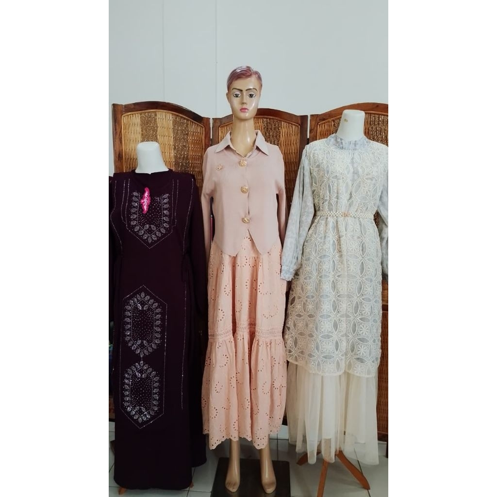 [PREMIUM SERIES] Koleksi Luxury Muslimah: Gamis Abaya, Setelan Knit & Dress Brokat