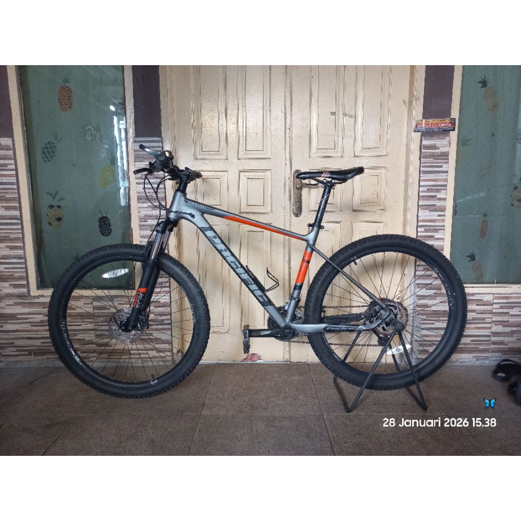sepeda MTB Pacific Cameron 6.0 second
