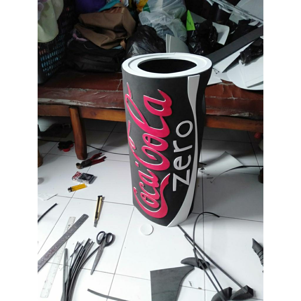 Kostum Kaleng botol Coca-Cola