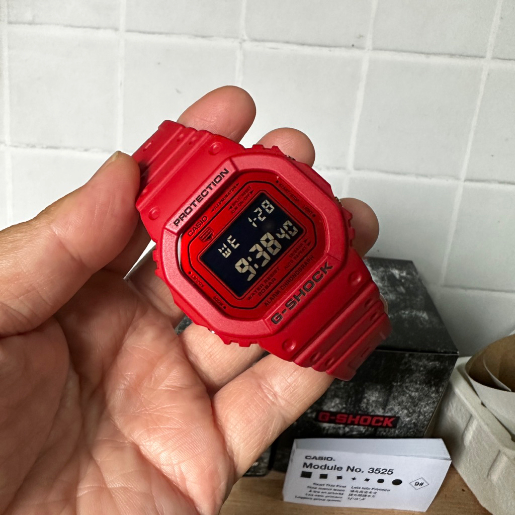 dw5600rrb gshock dw5600rrb g-shock dw-5600rrb new original