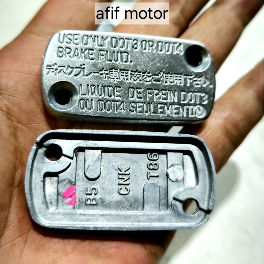 Tutup minyak master rem Honda SupraX125 Karisma Genio Blade Vario Beat Scoopy Ori