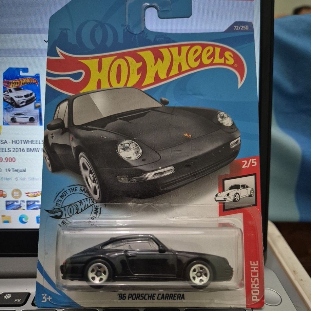HOT WHEELS 96 PORSCHE CARRERA HITAM