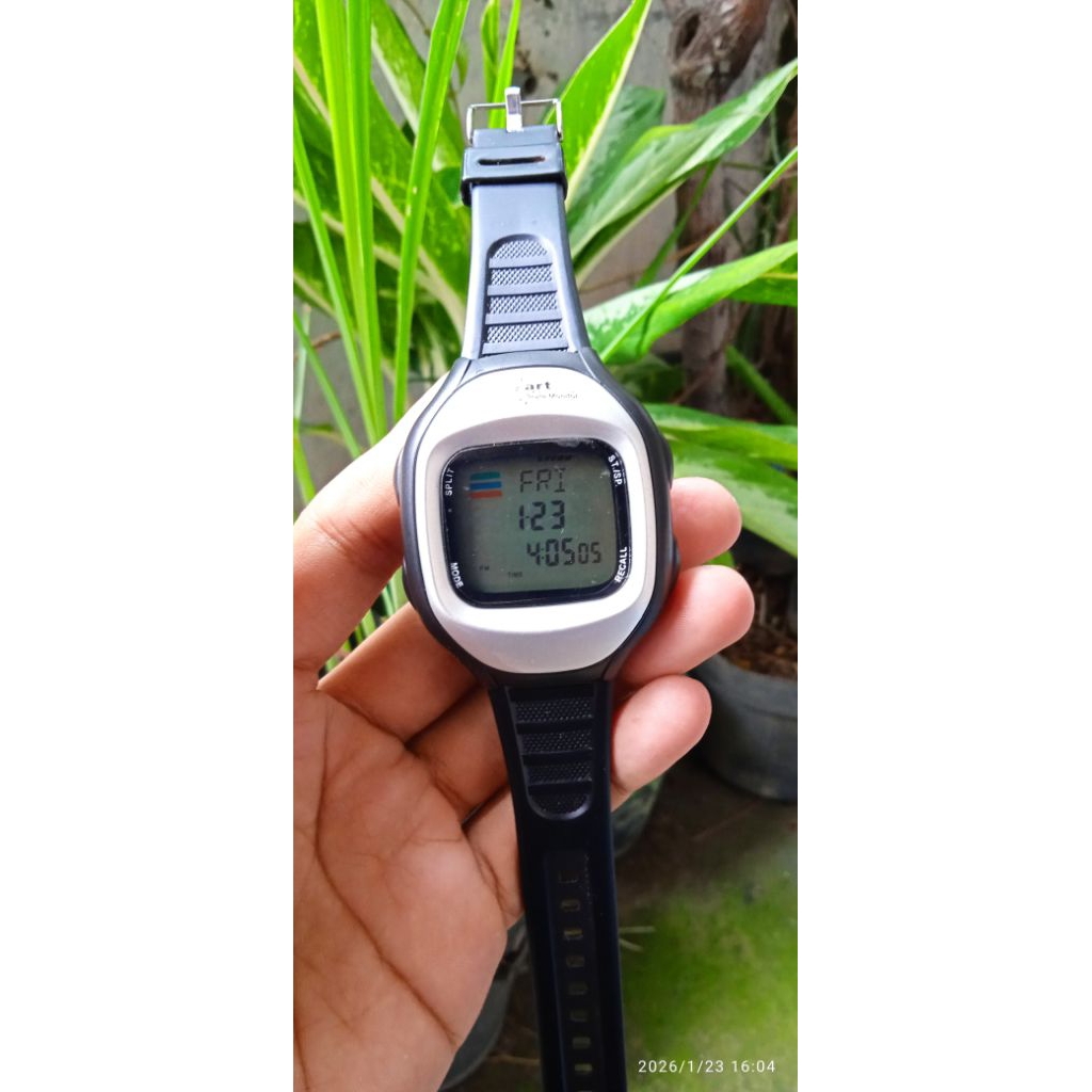 Jam digital heart rate cek jantung jam unik jam antik