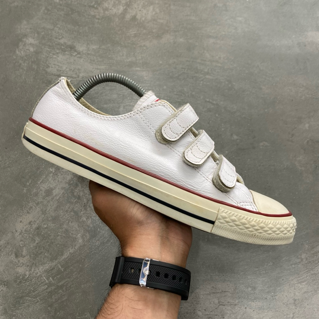 [Size 41] Rare Converse Chuck Taylor All Star Velcro White Full Leather 2014 Second Original. Harga 