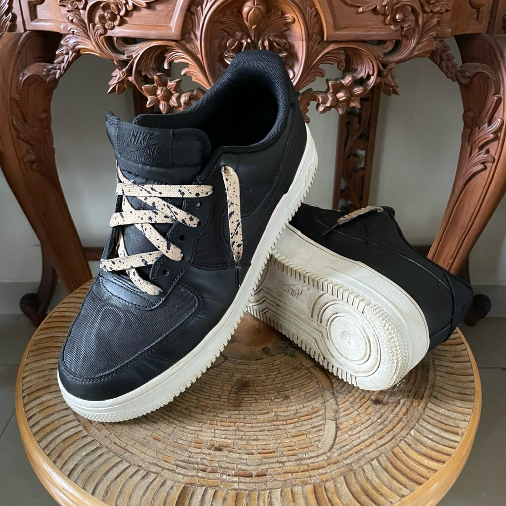 Nike Air Force 1 '07 Lv8 Nylon 43 AF1 black used second sneakers