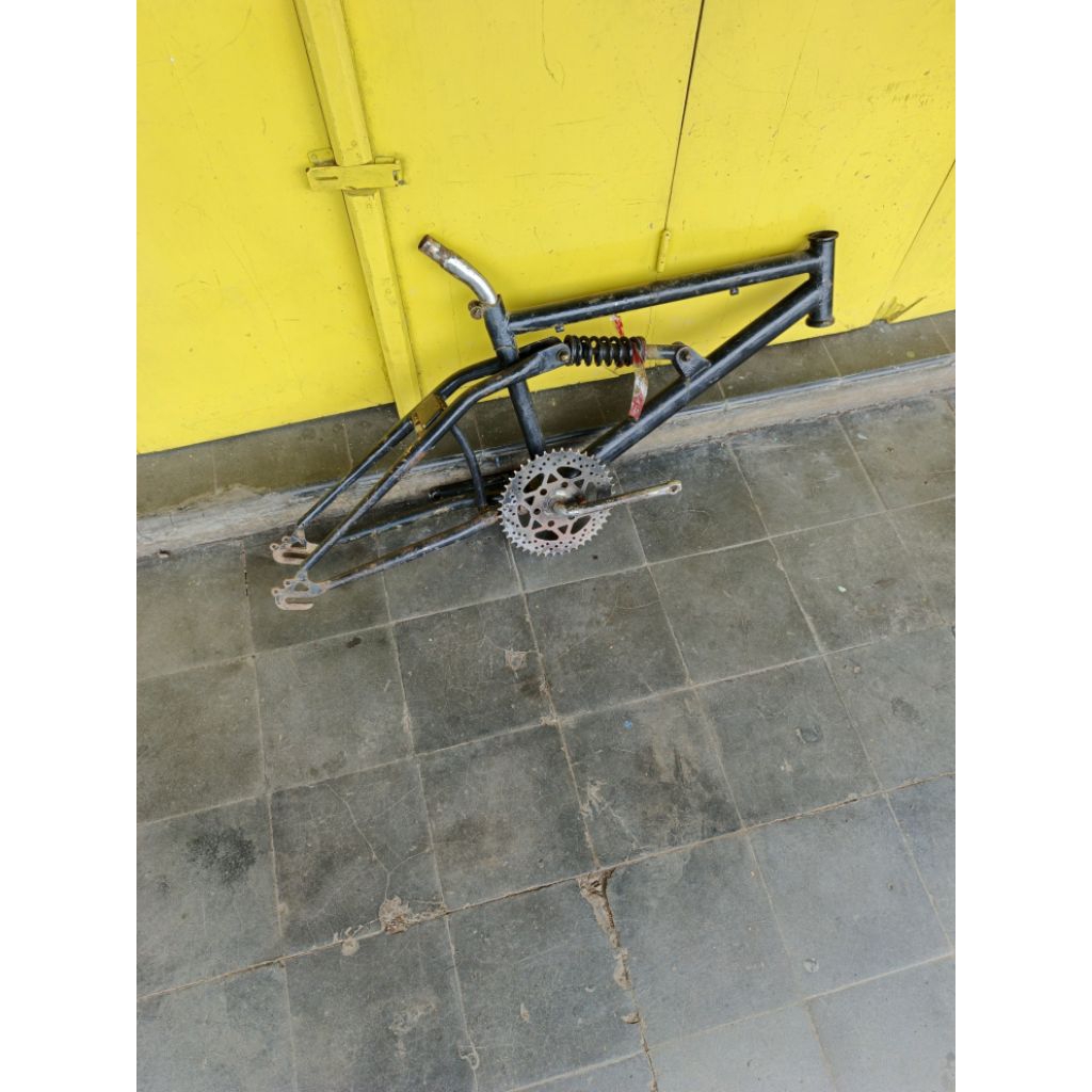 frame sepeda bmx 20 merk tiger second antiq plus crankset