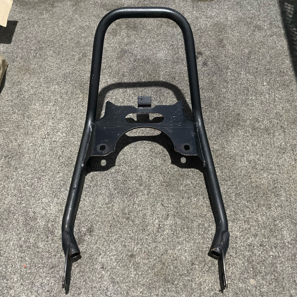 begel behel planger pegangan jok belakang yamaha rx king master kobra original