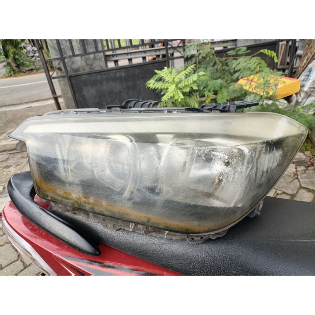 Headlamp Wuling Confero S