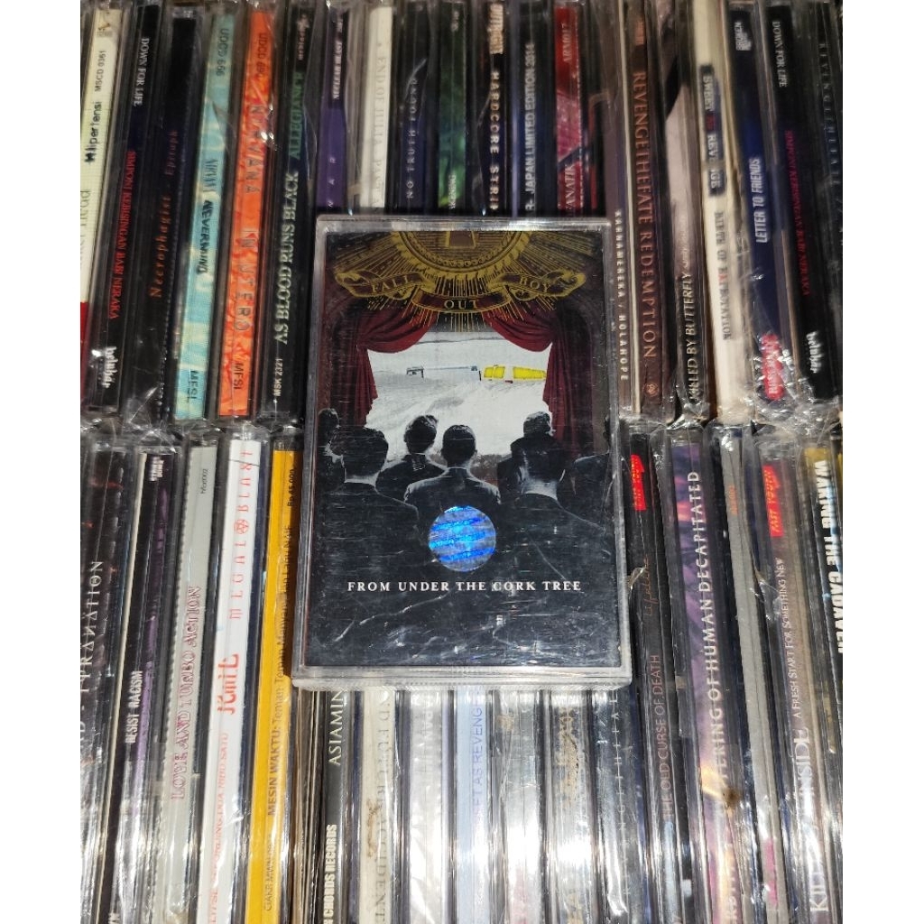 Kaset Fall Out Boy - From Under the Cork Tree