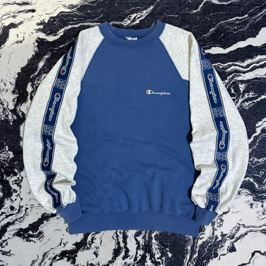 Vintage champion usa taped crewneck