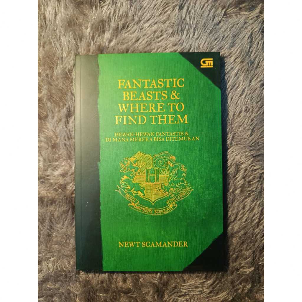 [PRELOVED] NOVEL FIKSI FANTASTIC BEAST H. POTTER