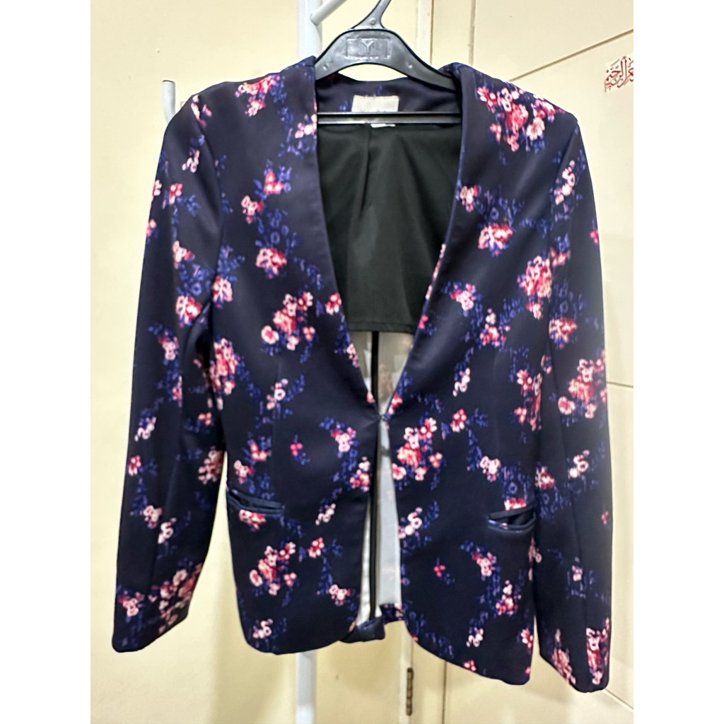 Blazer Kivee Navy Bunga