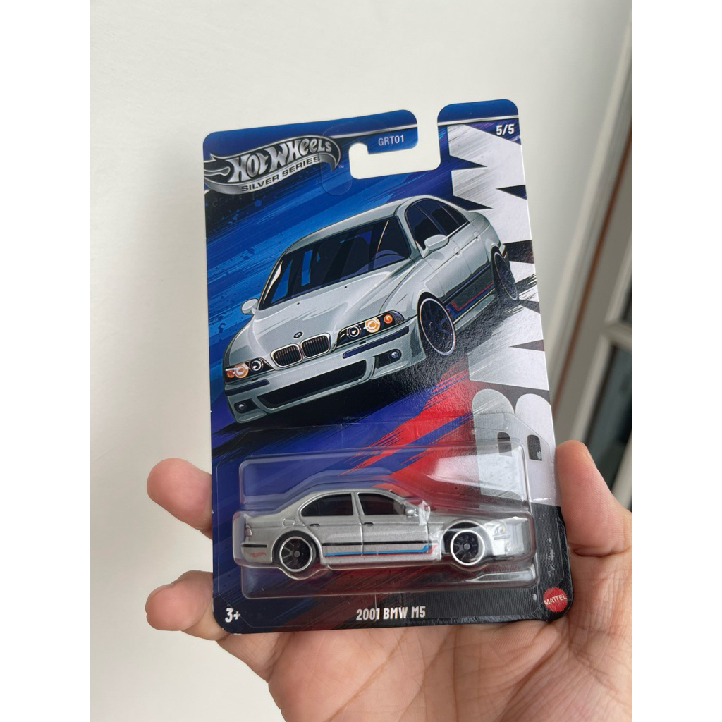 Hot Wheels BMW Silver Series 2025