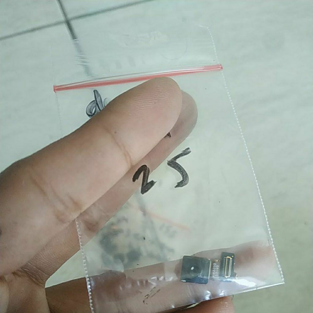 kamera depan bekas realme c17