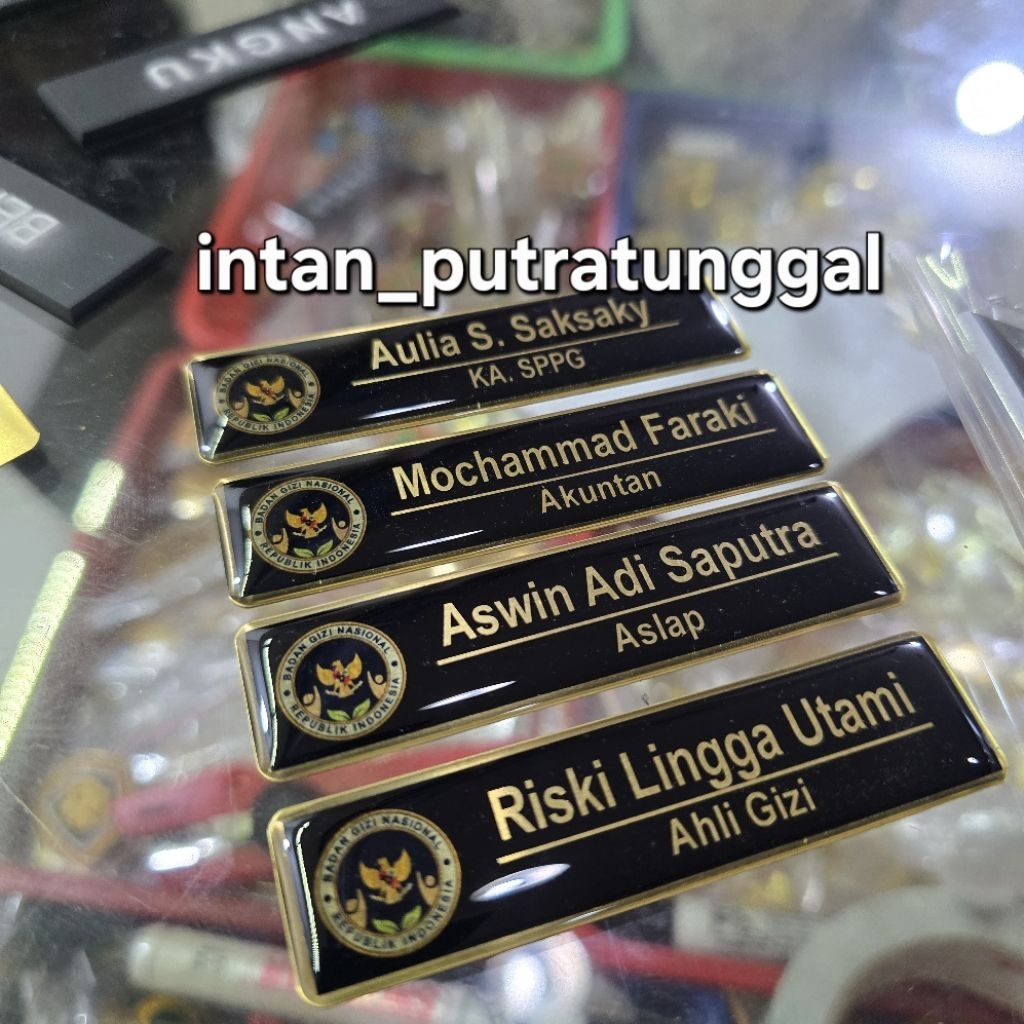 Name Tag kuningan Logo BGN Dan Pin BGN