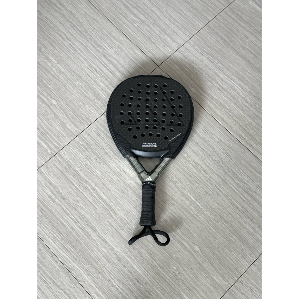 (Second) Padel Raket Adidas Metalbone Carbon CTRL 3.3