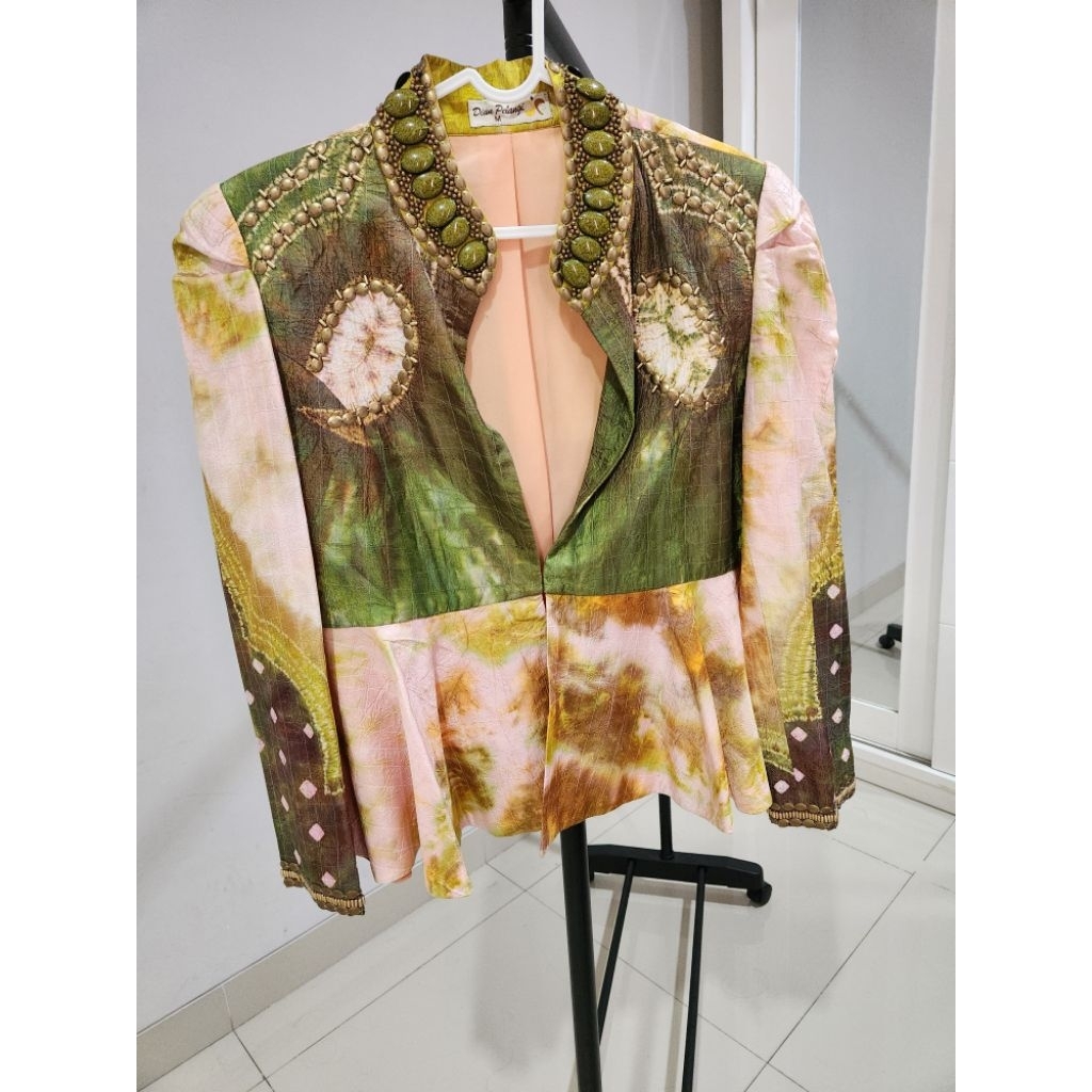 Preloved Blazer Dian Pelangi