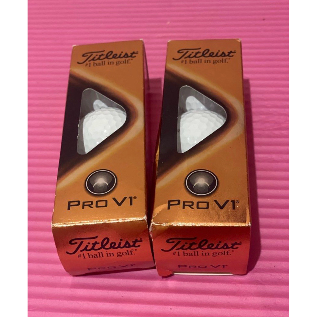 BOLA GOLF TITLEIST V1