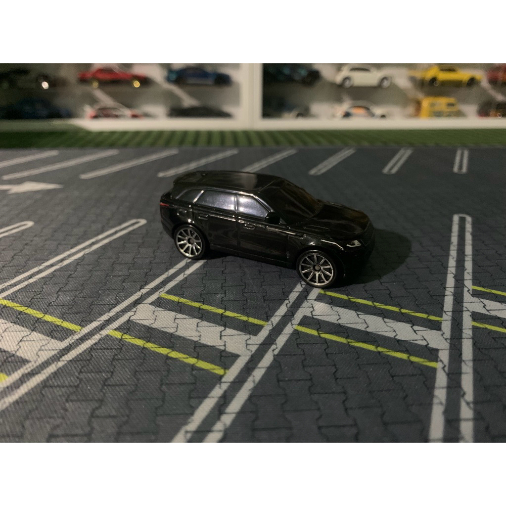 Hot Wheels Range Rover Velar