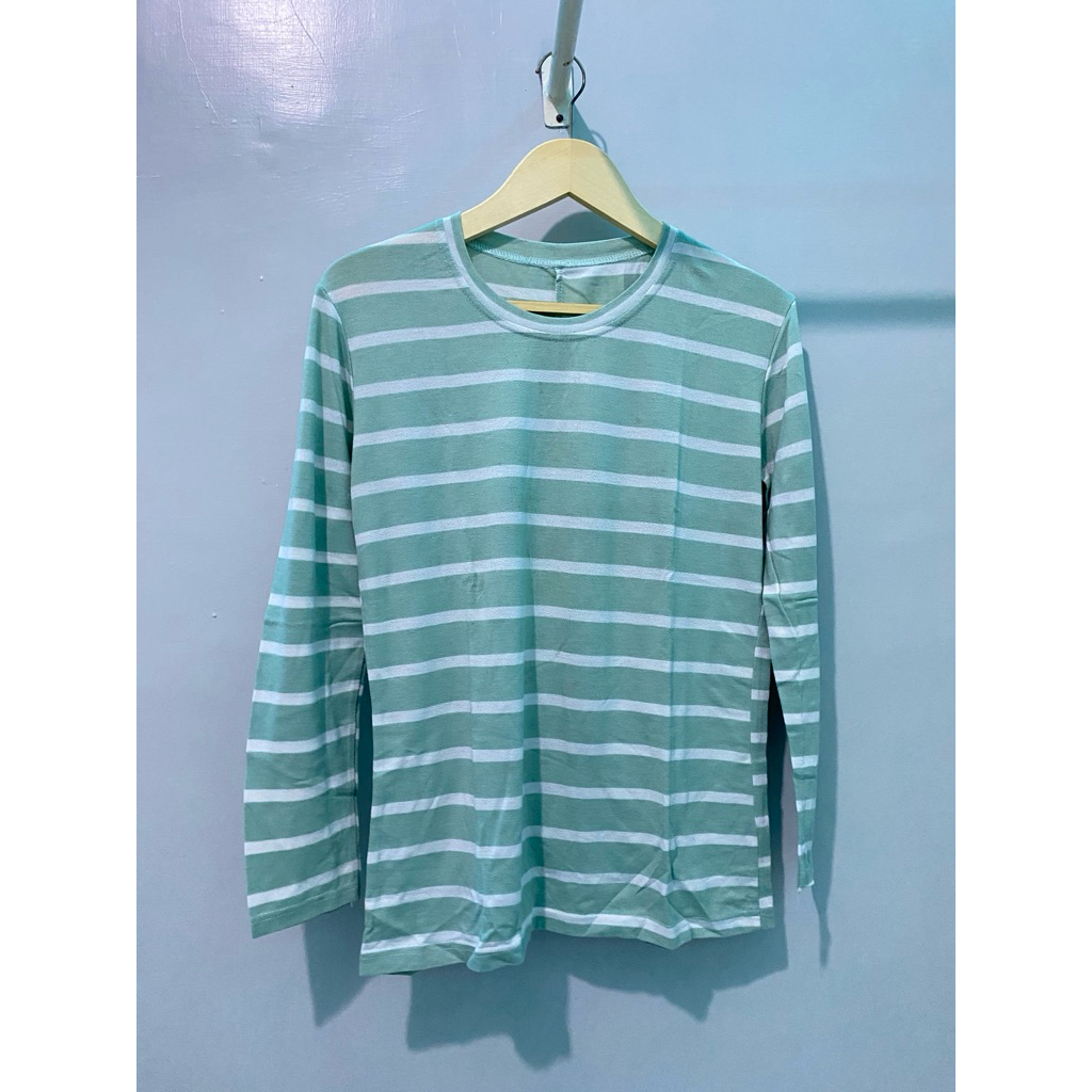 kaos salur hijau sage