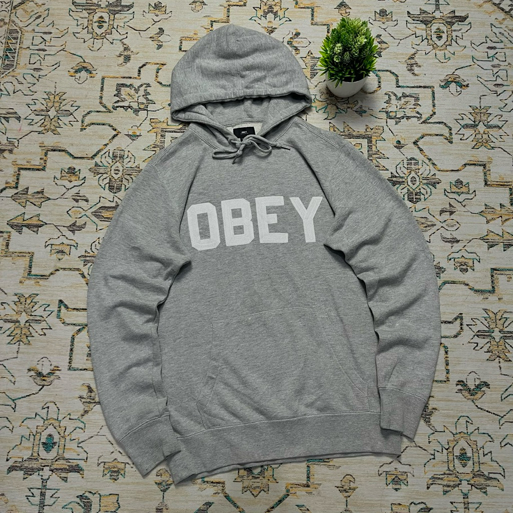 HOODIE OBEY