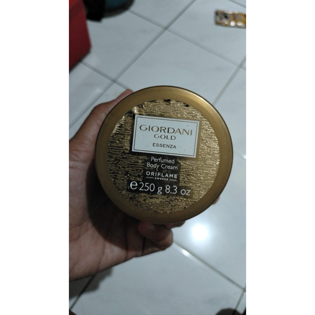 Body Cream Giordani Gold Essenza
