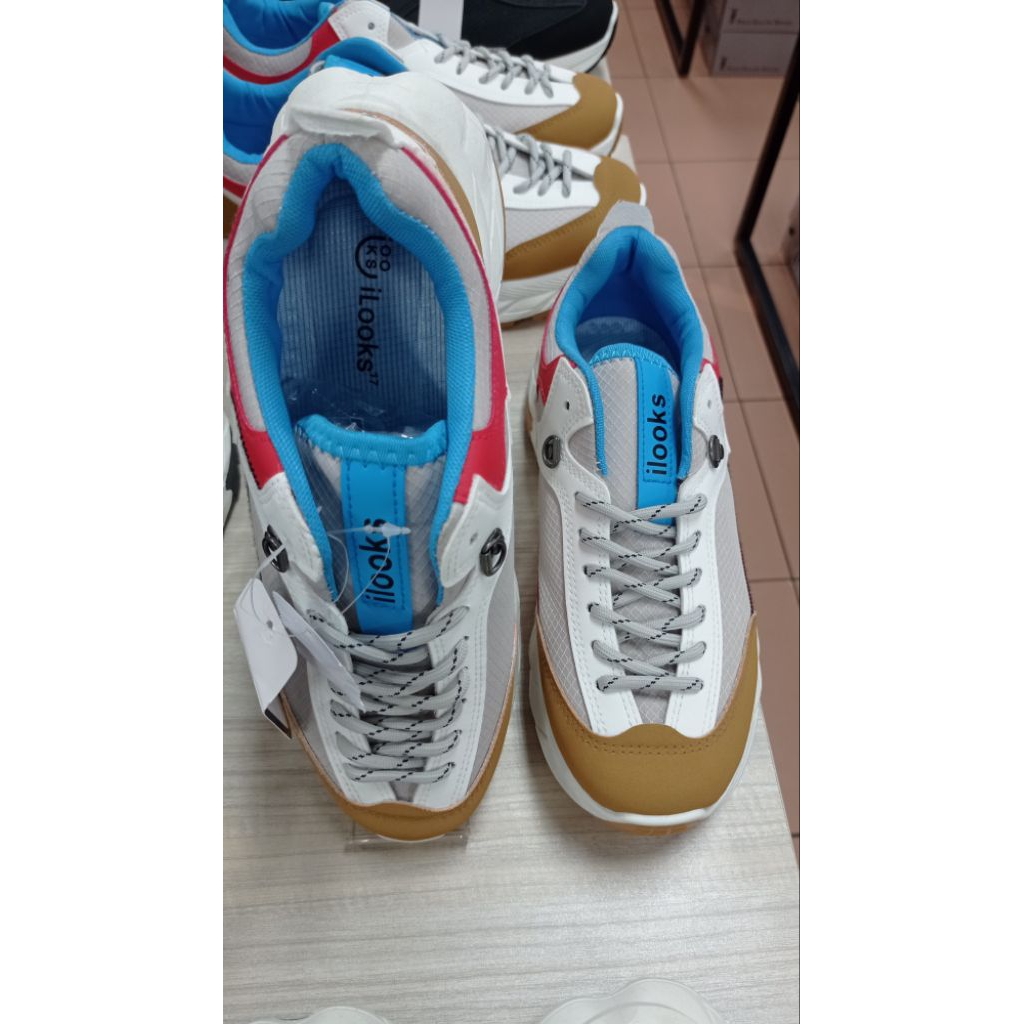 SEPATU SNEAKER ILOOKS 08239810