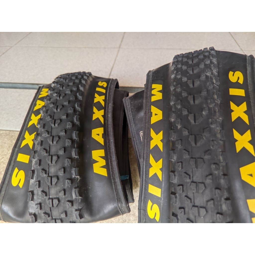 ban sepeda maxxis ikon uk 27.5 x 2.20 sepasang