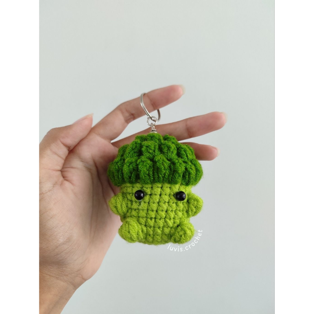 Brokoli gantungan kunci rajut