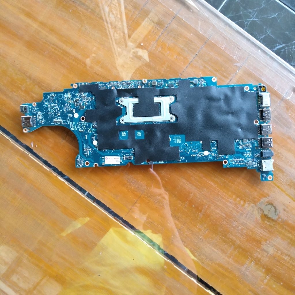 motherboard mati dell latitude 5400 core i5 gen 8 belum servis