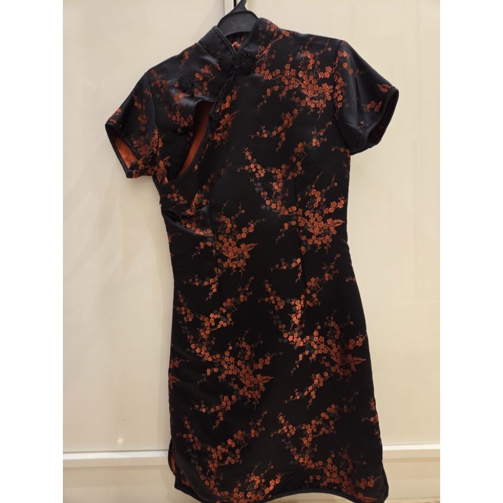 [PRELOVED] Traditional Chinese Qipao