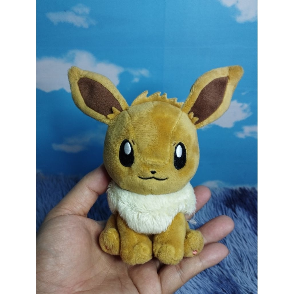POKEMON CENTER FIT EEVEE Boneka Pokemon Center Fit Eevee Sitting Cuties Plush Original Pokemon Cente