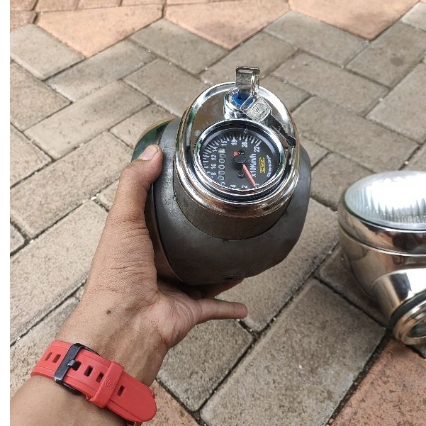 REPEKTOR twin /lampu twin press PNP cb set (batok mentah +spido  )PNP DAYMAKER 16 LED 5 7 IN