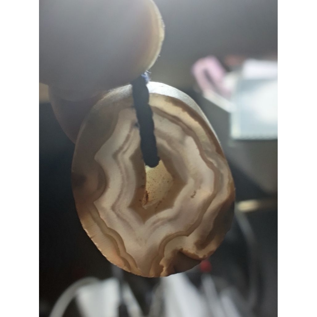 kalung batu combong posil kayu tundung bawuk sakral