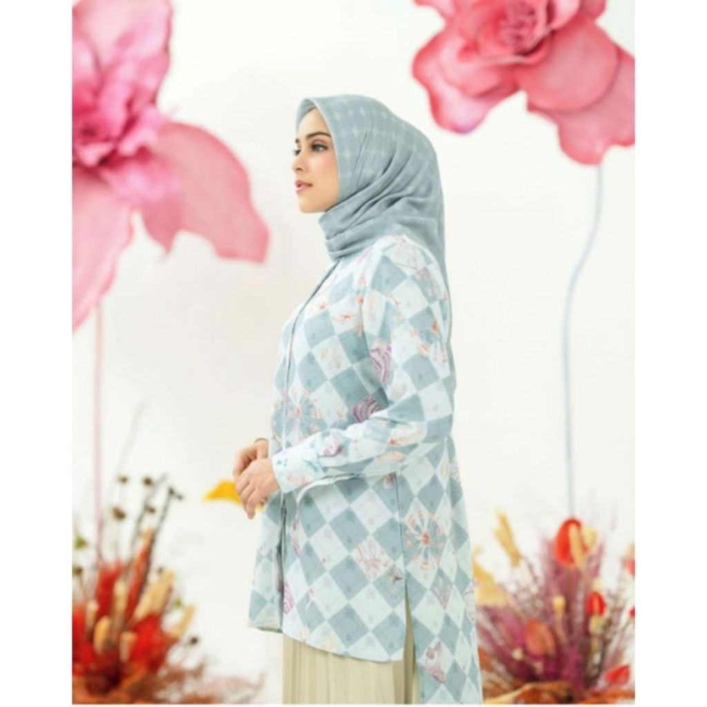 daria top  new as is riamiranda