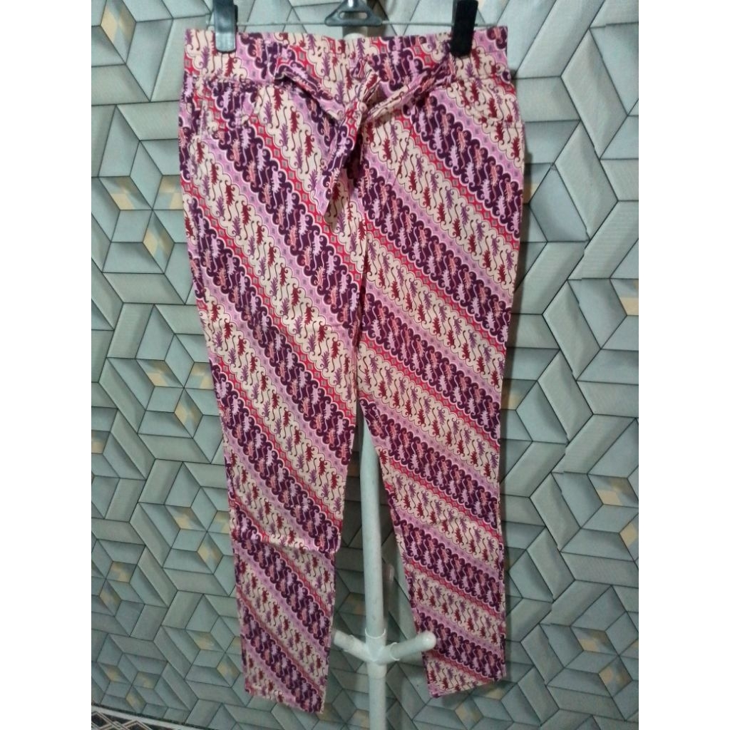 Celana Kain Wanita Prelove (Second) Pink Batik