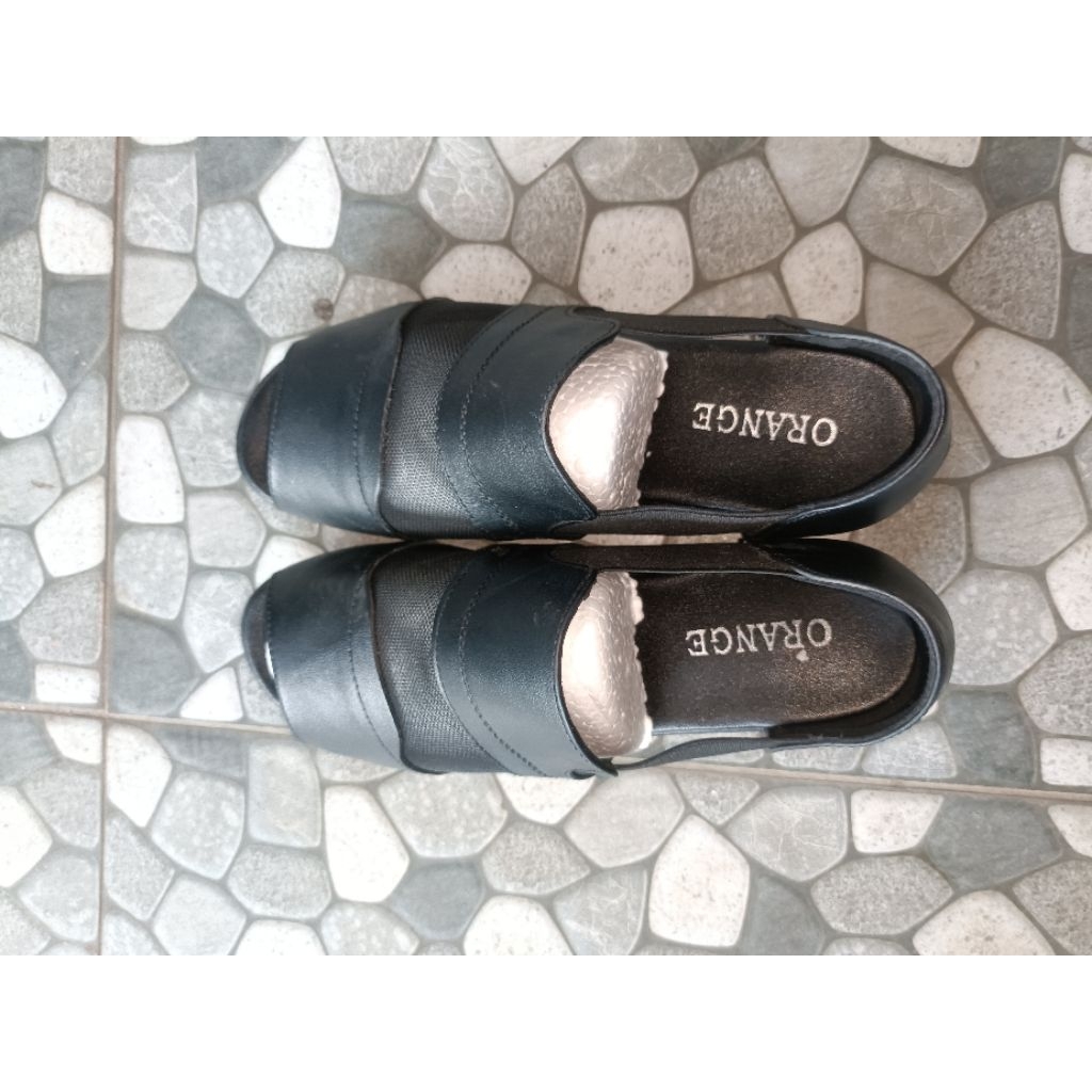 preloved sepatu kerja wanita hitam